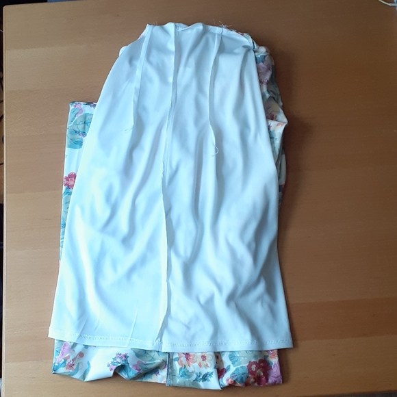 Cocktail gown Floral silk sleeveless - Picture 4 of 9